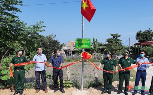 Bộ Chỉ huy Bộ đội Biên phòng tỉnh Quảng Bình tổng kết xây dựng mô hình “Ánh sáng vùng biên”
